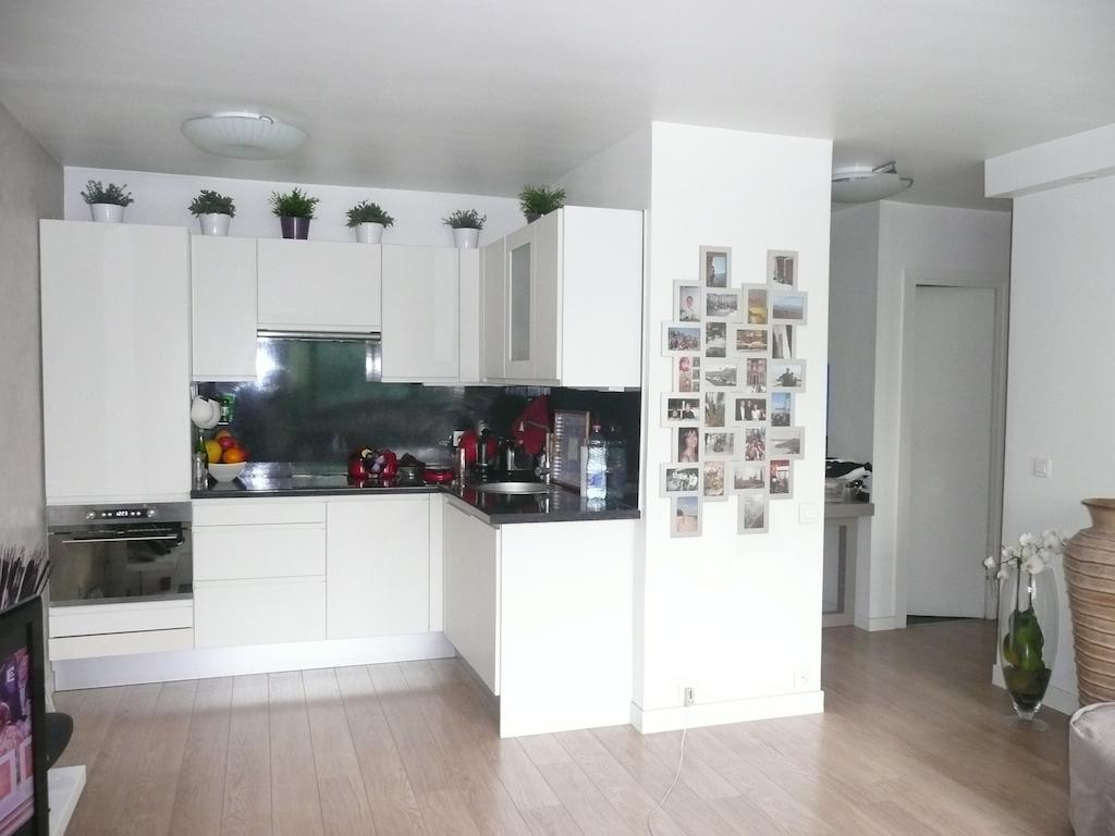 Standing A 50m De La Mer Nice