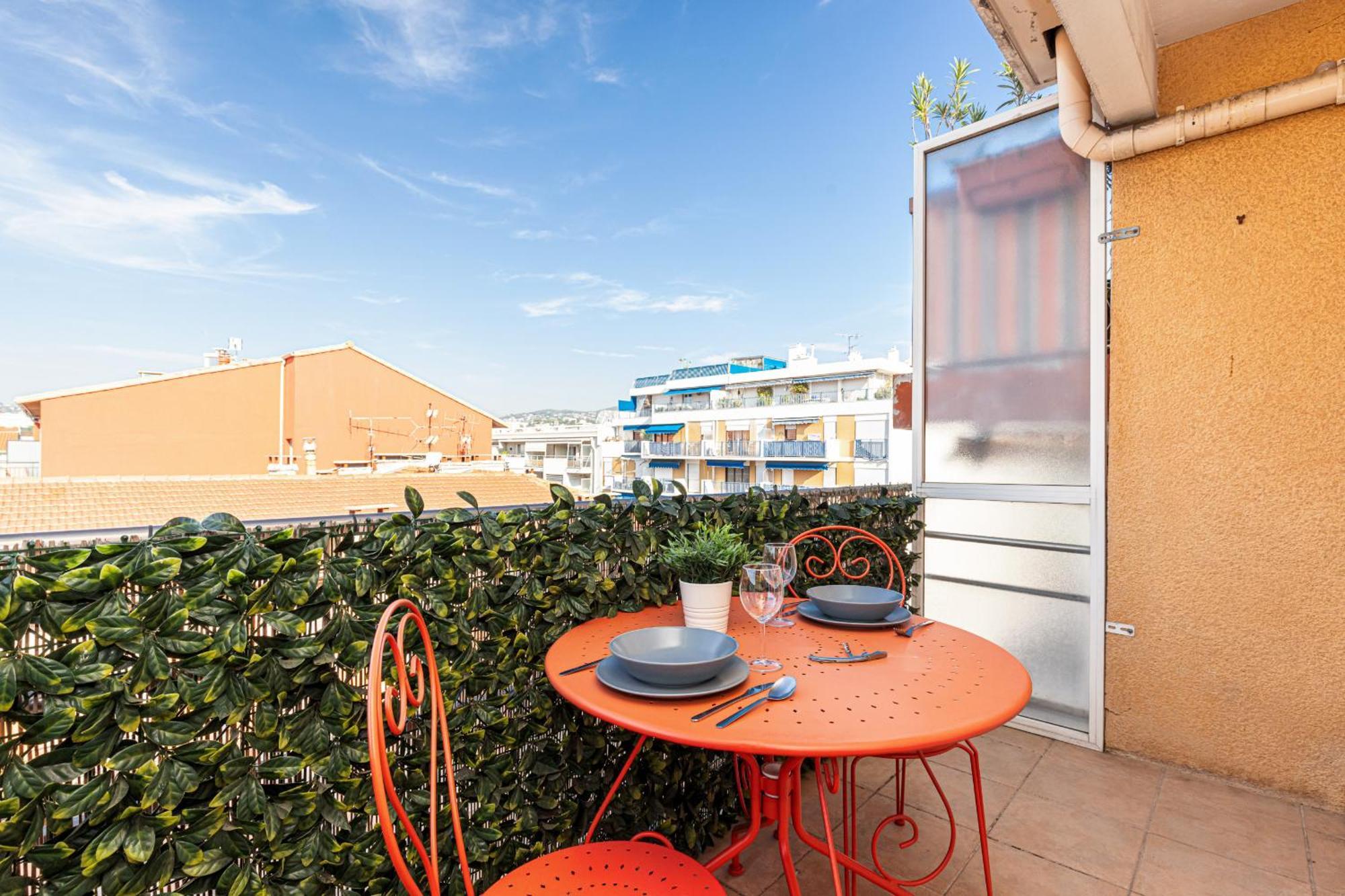 68 Arson - Appt 2 Pieces Dernier Etage - Terrasse - Parking *