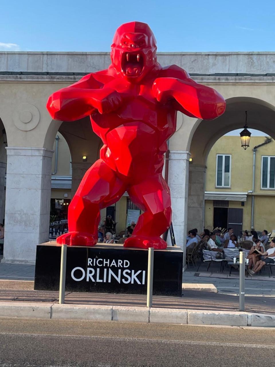Avenue Des Fleurs Apartment *