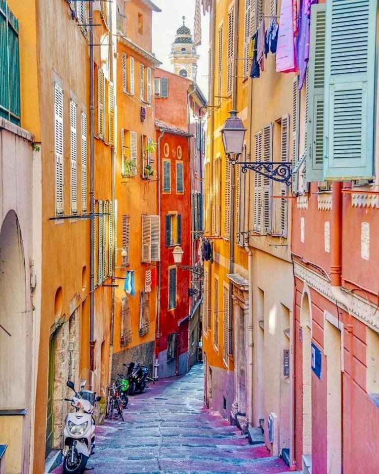 3 Pieces A Apartment Nice