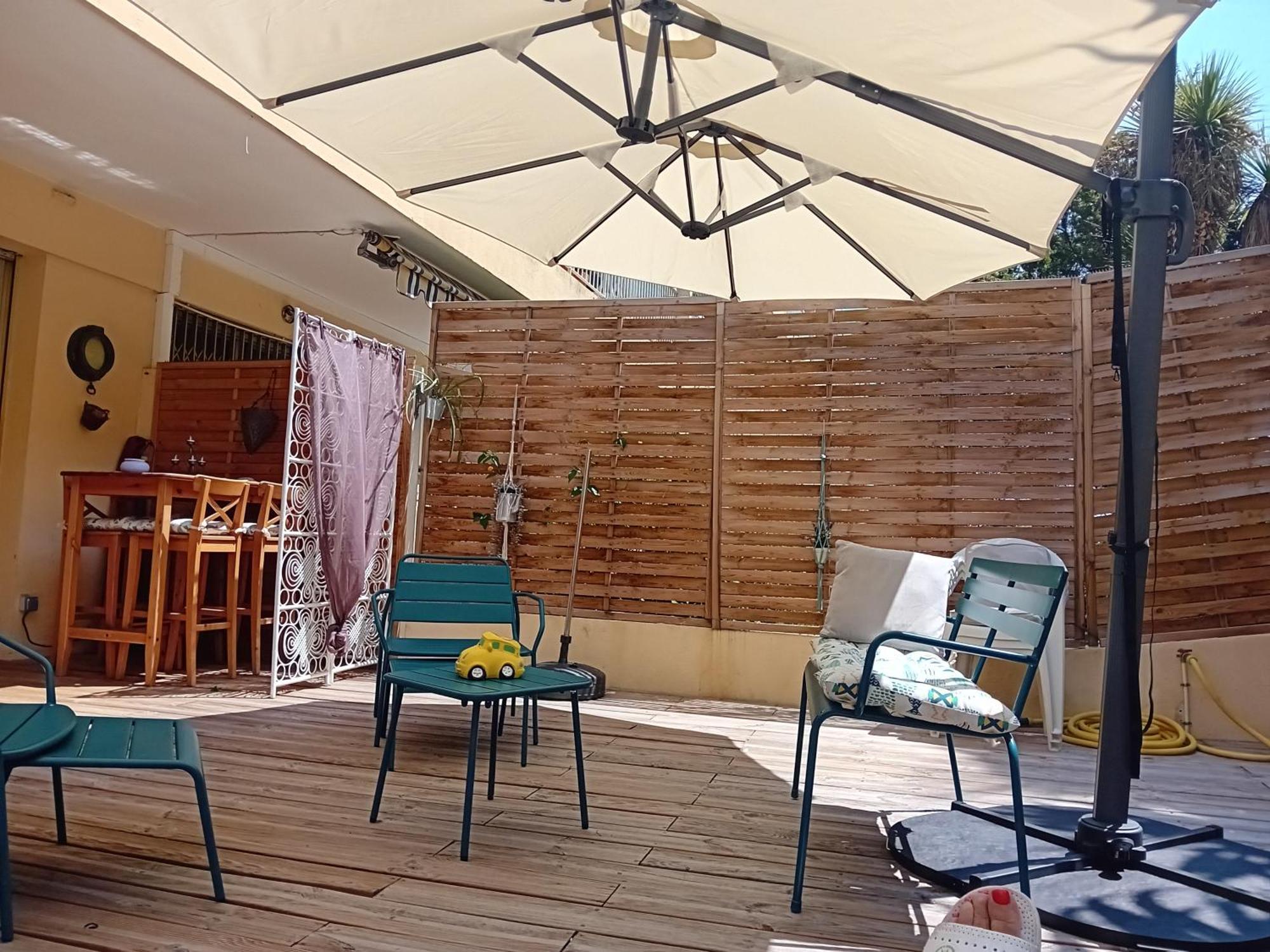 Apartment Nice- Gairaut - Jardin Prive- Grand F1 Lumineux-piscine Collective