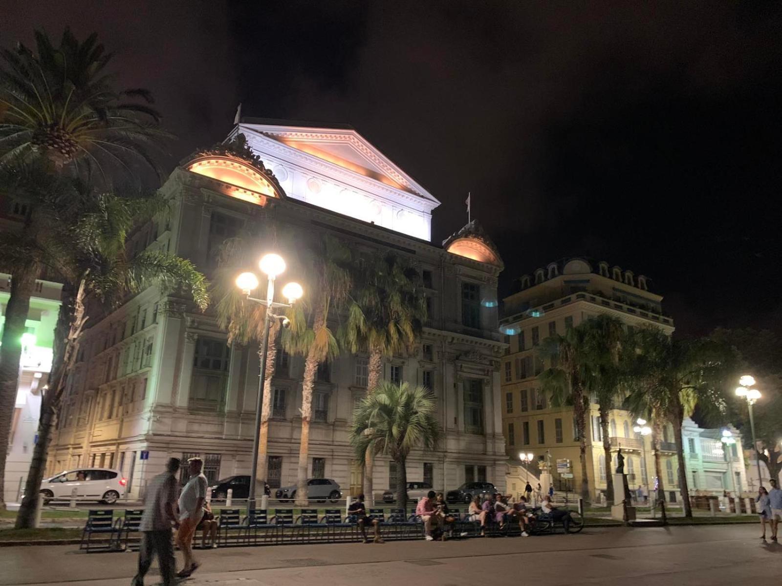 Apartment 33 On The Old Historic Senate Square