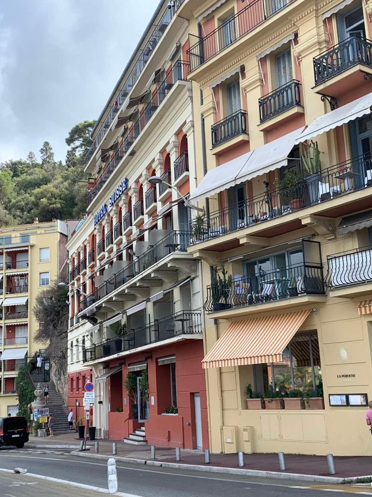 33 On The Old Historic Senate Square Apartment *