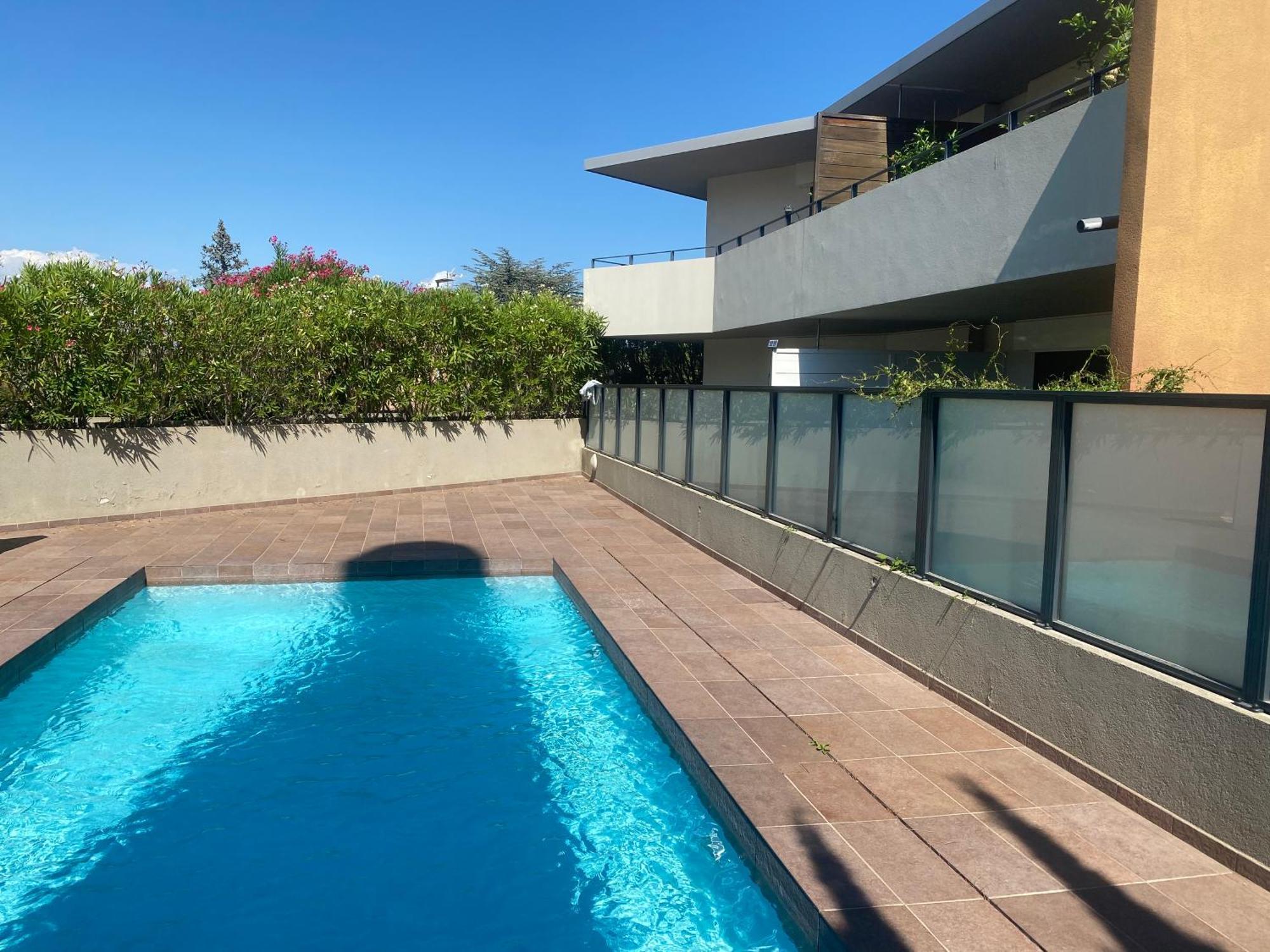 Apartment Nice, Splendide 4p Residentiel, Terrasse Vue Piscine , Garage *