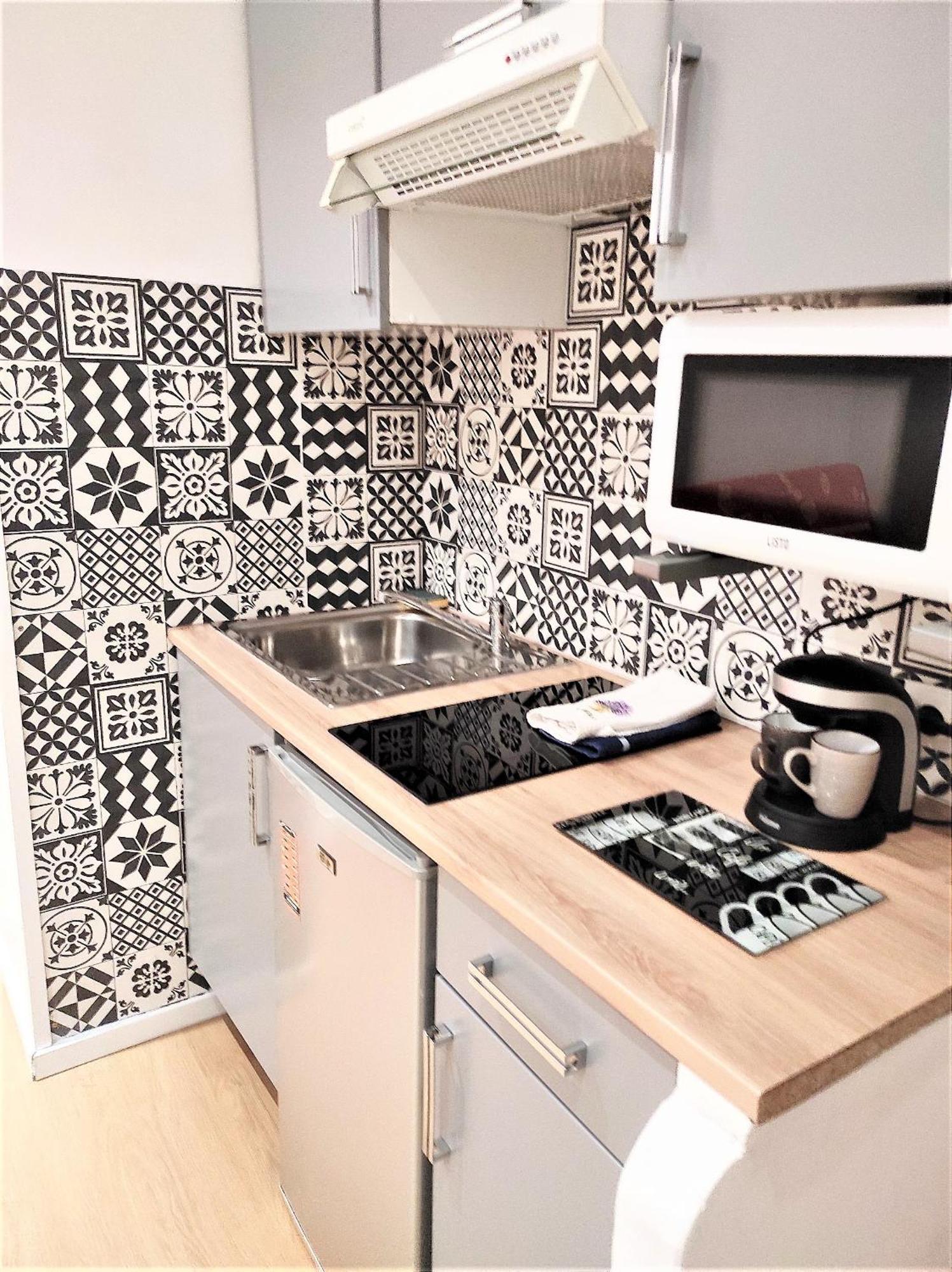 Le Petit Oasis Dans Maison Nicoise Calme Proche *