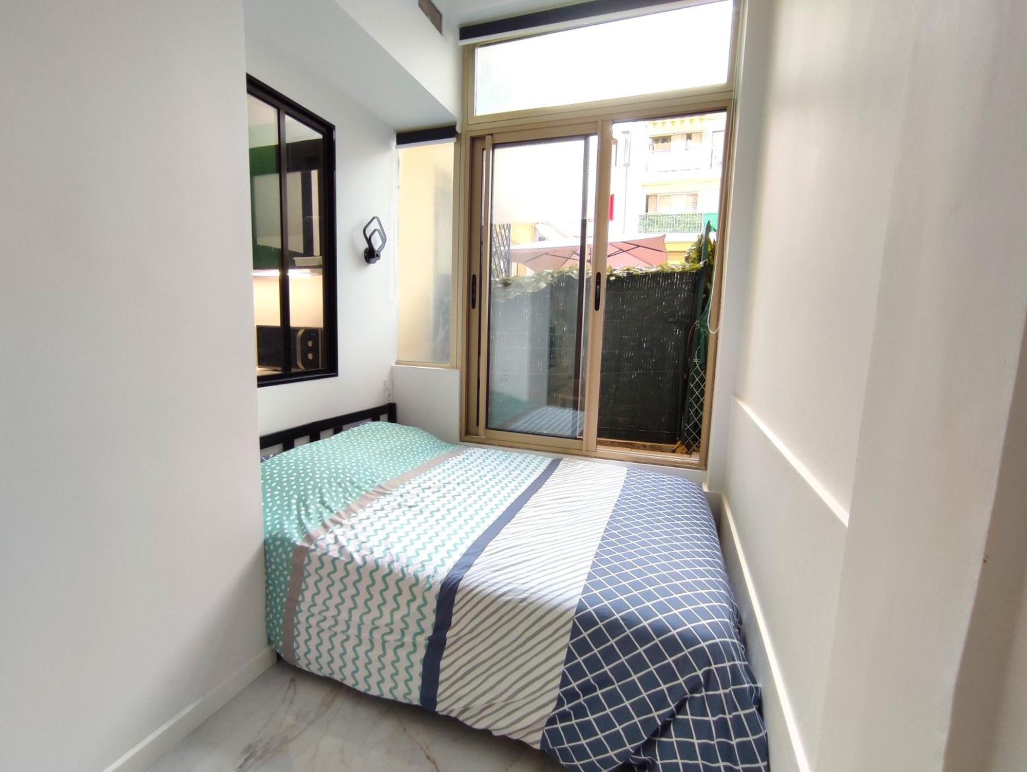 Garden Level Nearby Apartment Nice