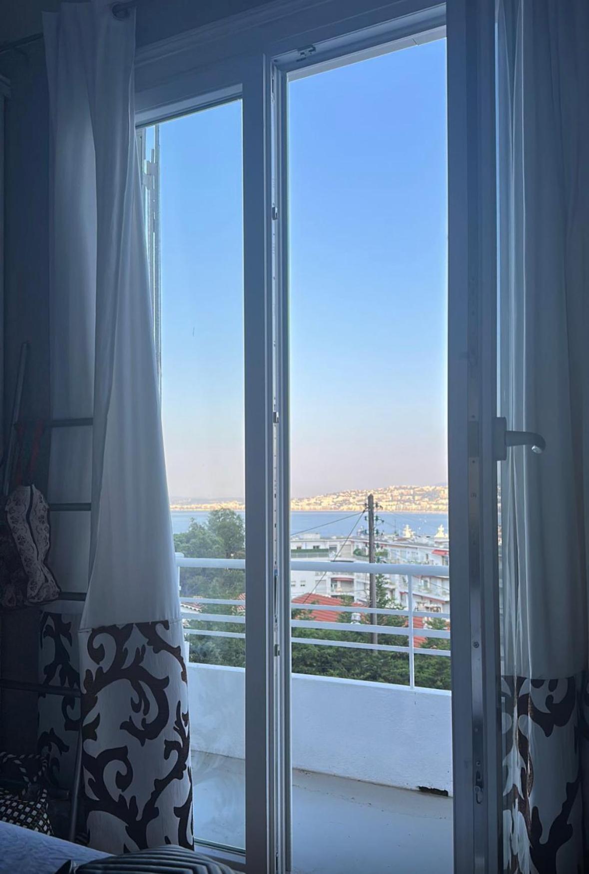 Iris Villa Nice