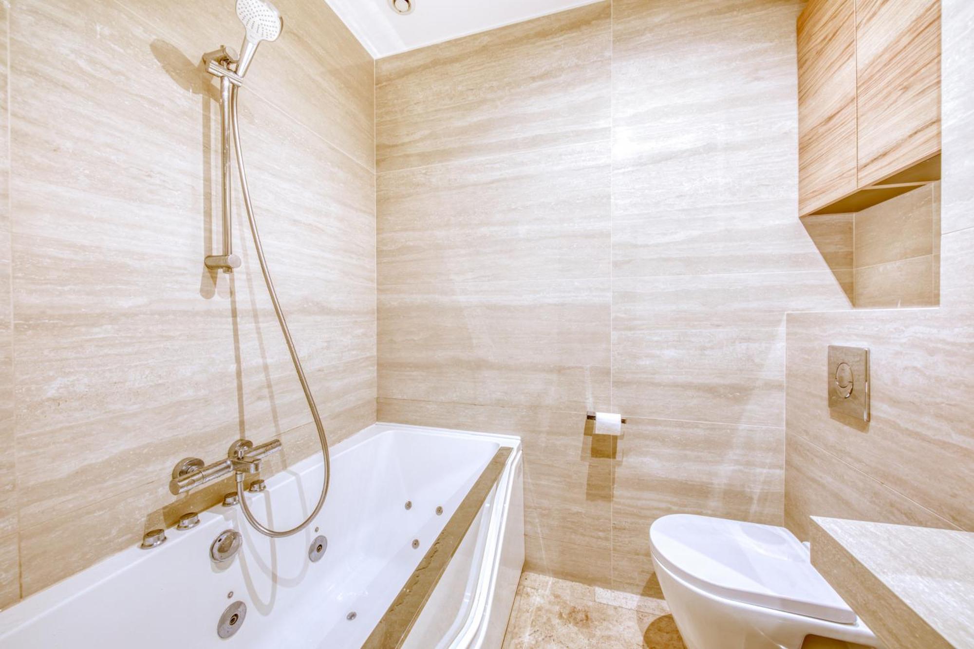 Peaceful Haven, Terrace In Apartment