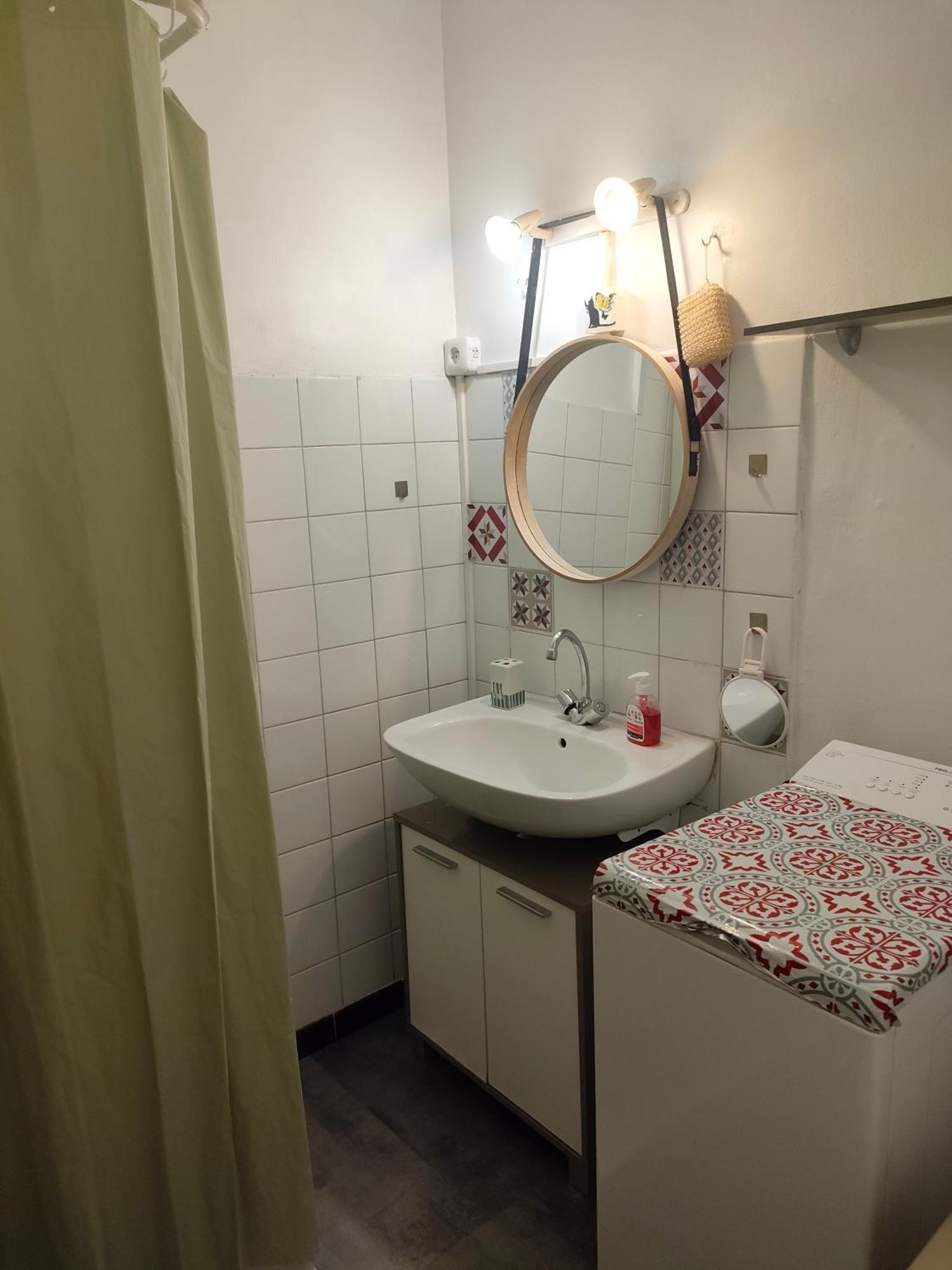 Apartment Avec Balcon A 7 Min Du Port Et De Garibaldi