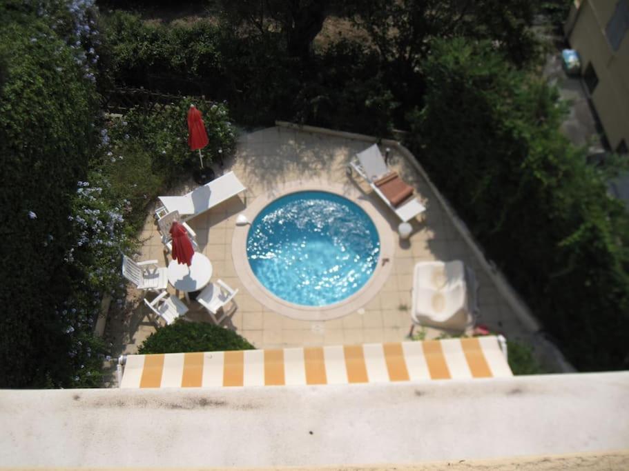 Apartment Centre, Piscine, Intime, En Ancienne *