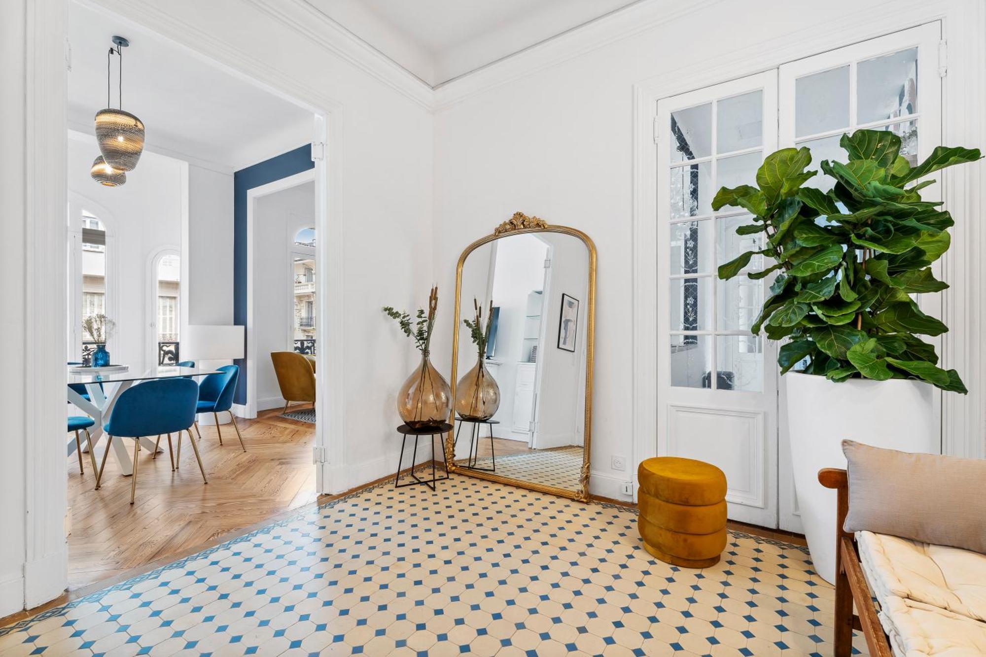 Renting - Foch - Luxury Bourgeois & Design At The Heart Of Nice