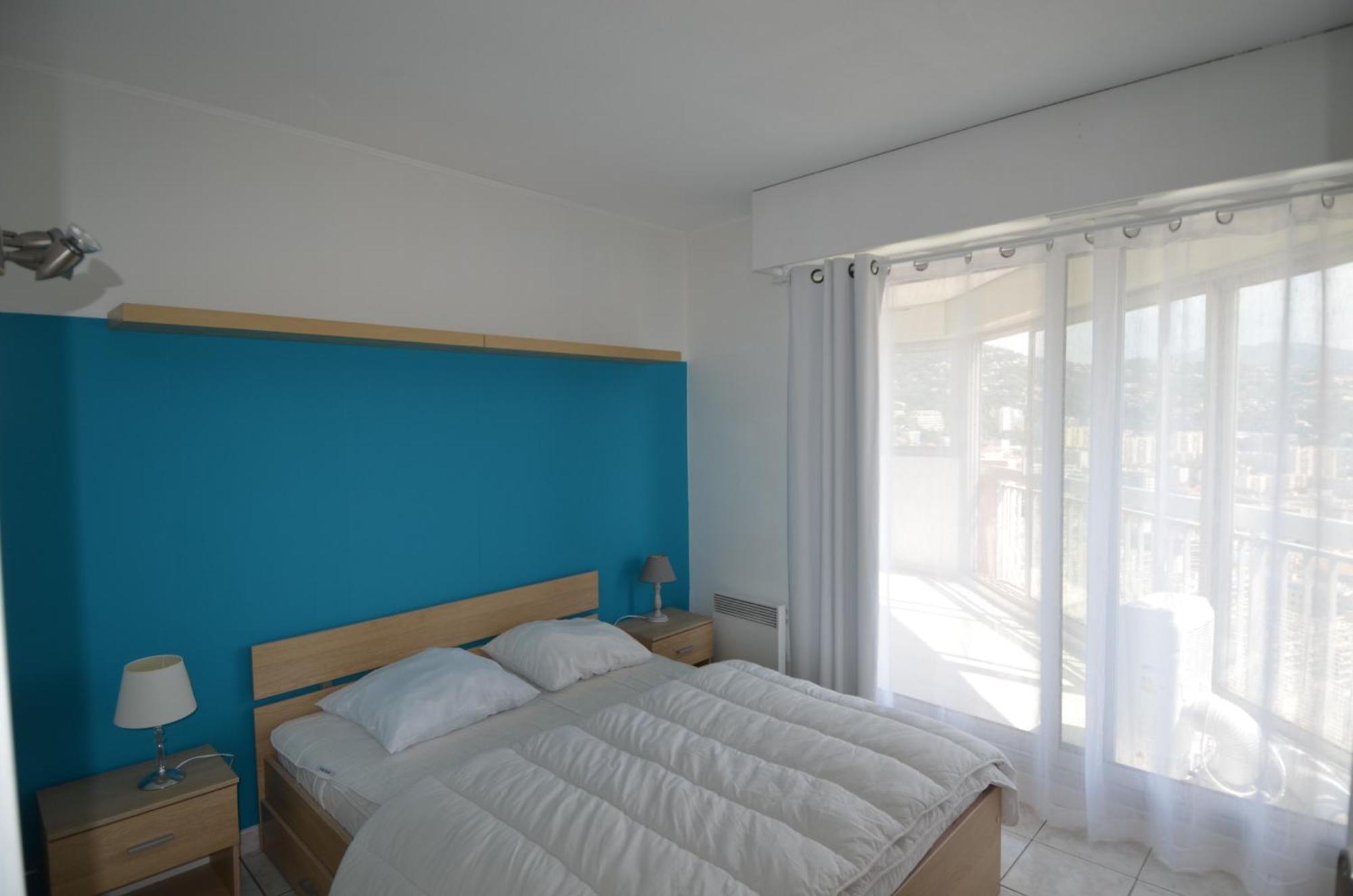 Babylone - Vue Panoramique Avec Piscine Pour 6 Personnes A Quartier Pessicart * Nice
