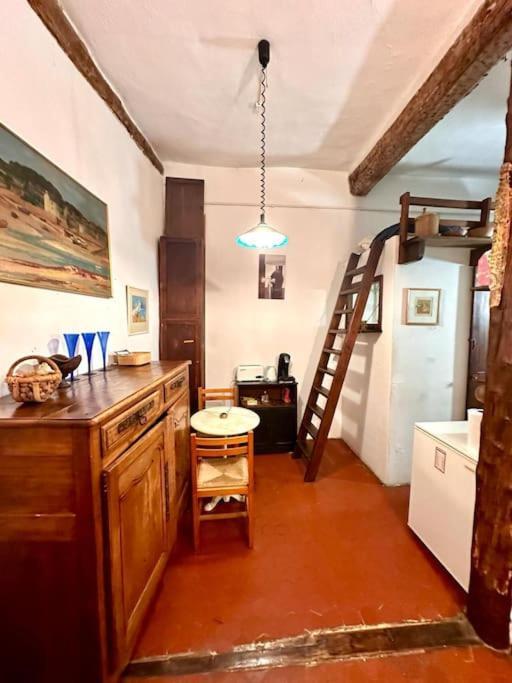 Apartment Abbaye - Spacieux Au Coeur Du Vieux-nice Nice
