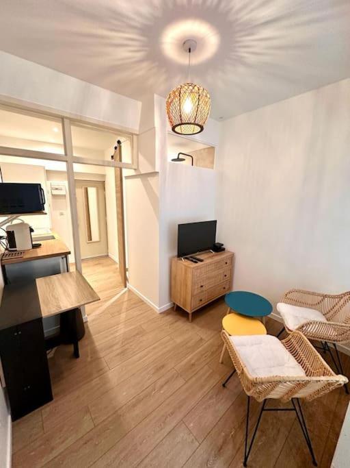 Rue Droite - Cosy Au Coeur Du Vieux-nice *