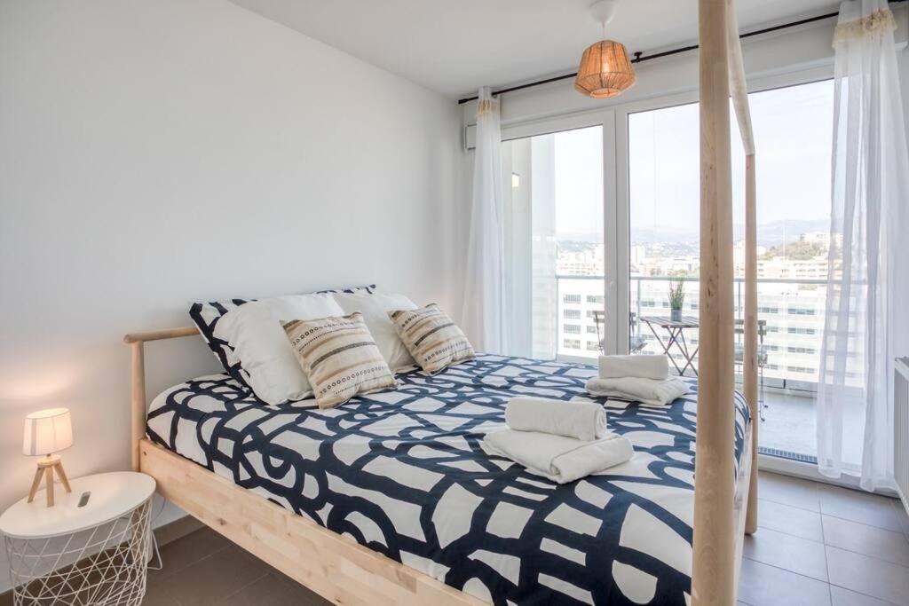 L17 Arenas 3 Balconies 5mins To The Sea Apartment