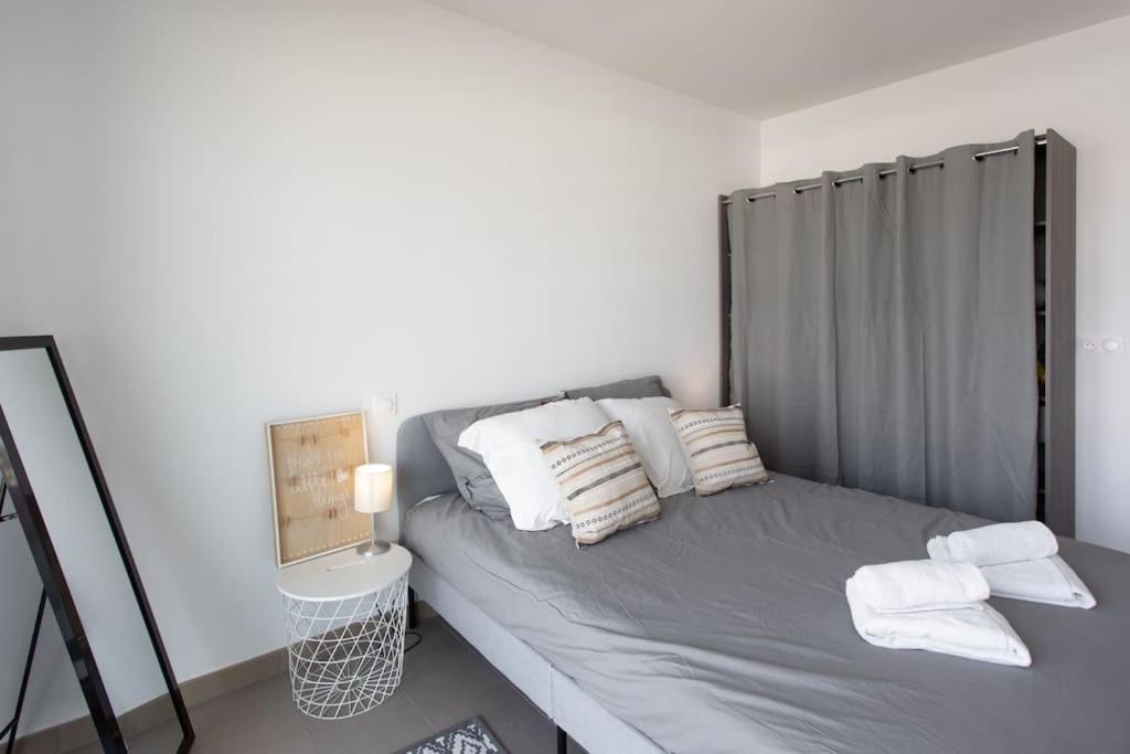 Apartment L17 Arenas 3 Balconies 5mins To The Sea *
