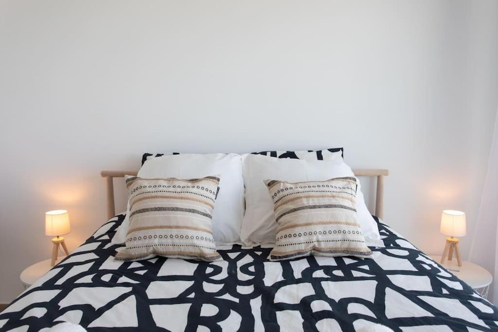 L17 Arenas 3 Balconies 5mins To The Sea