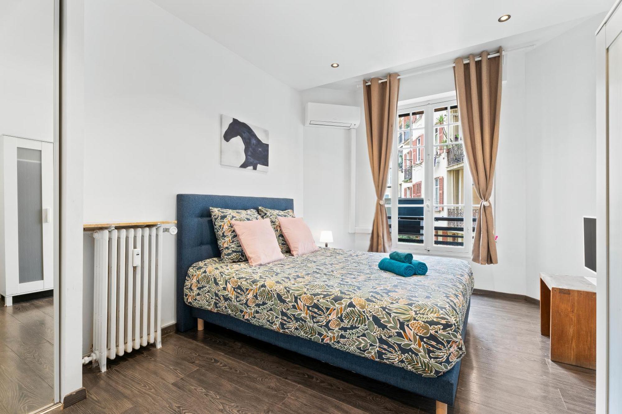 Renting - Paganini - New Lovely Cosy Flat In Heart Of Apartment
