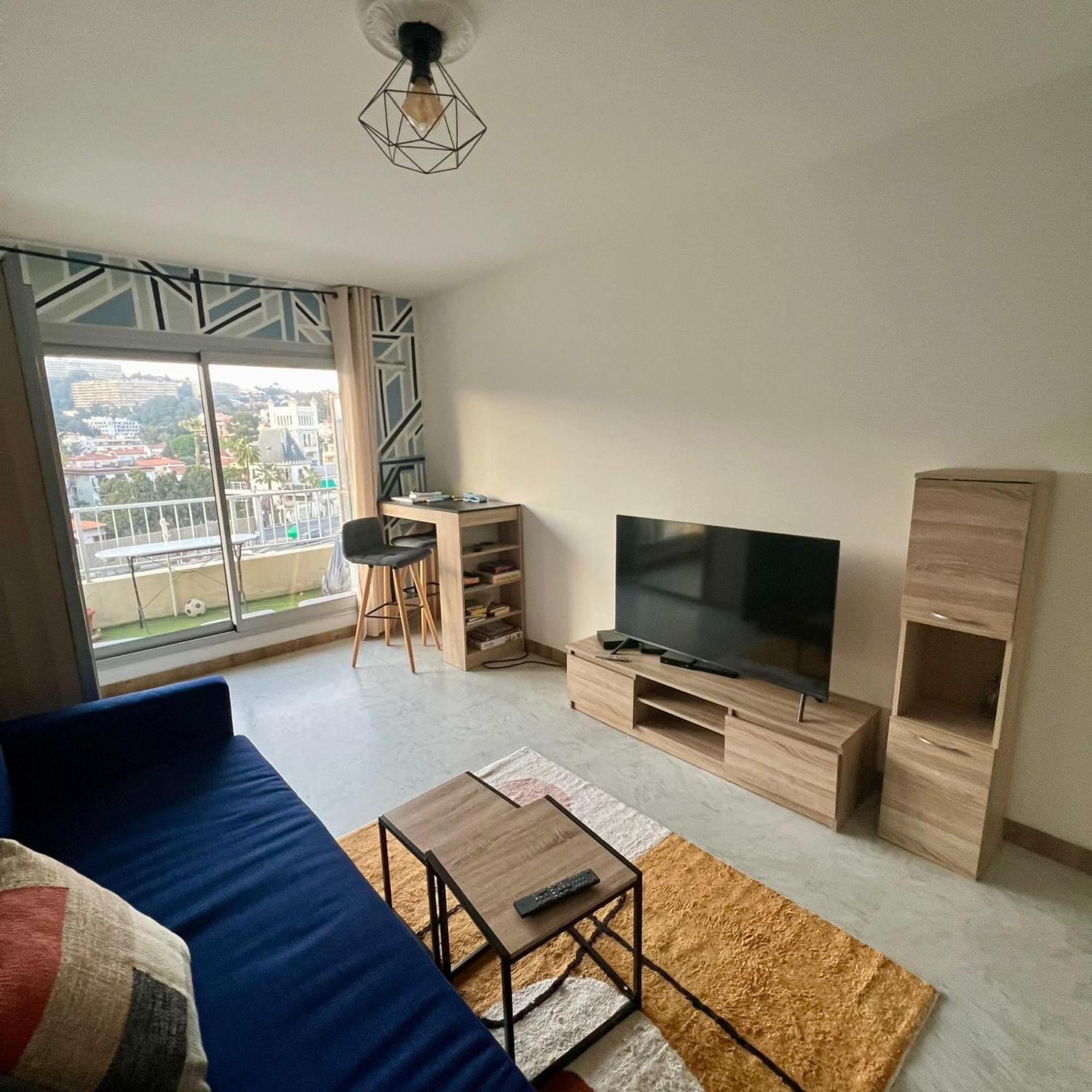 Apartment Cozy Near Promenade *