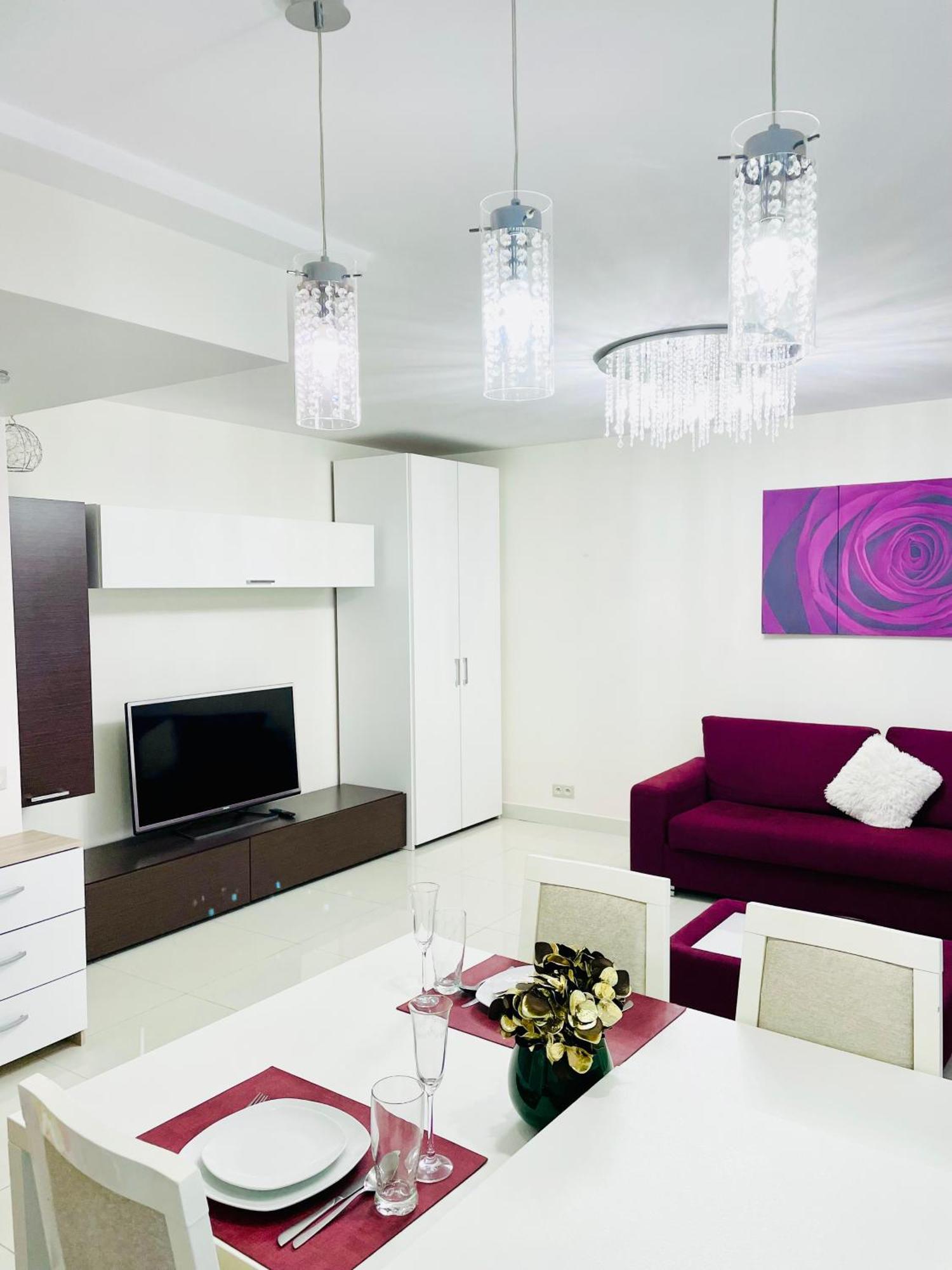 Spacious In The Center Of Near The Sea