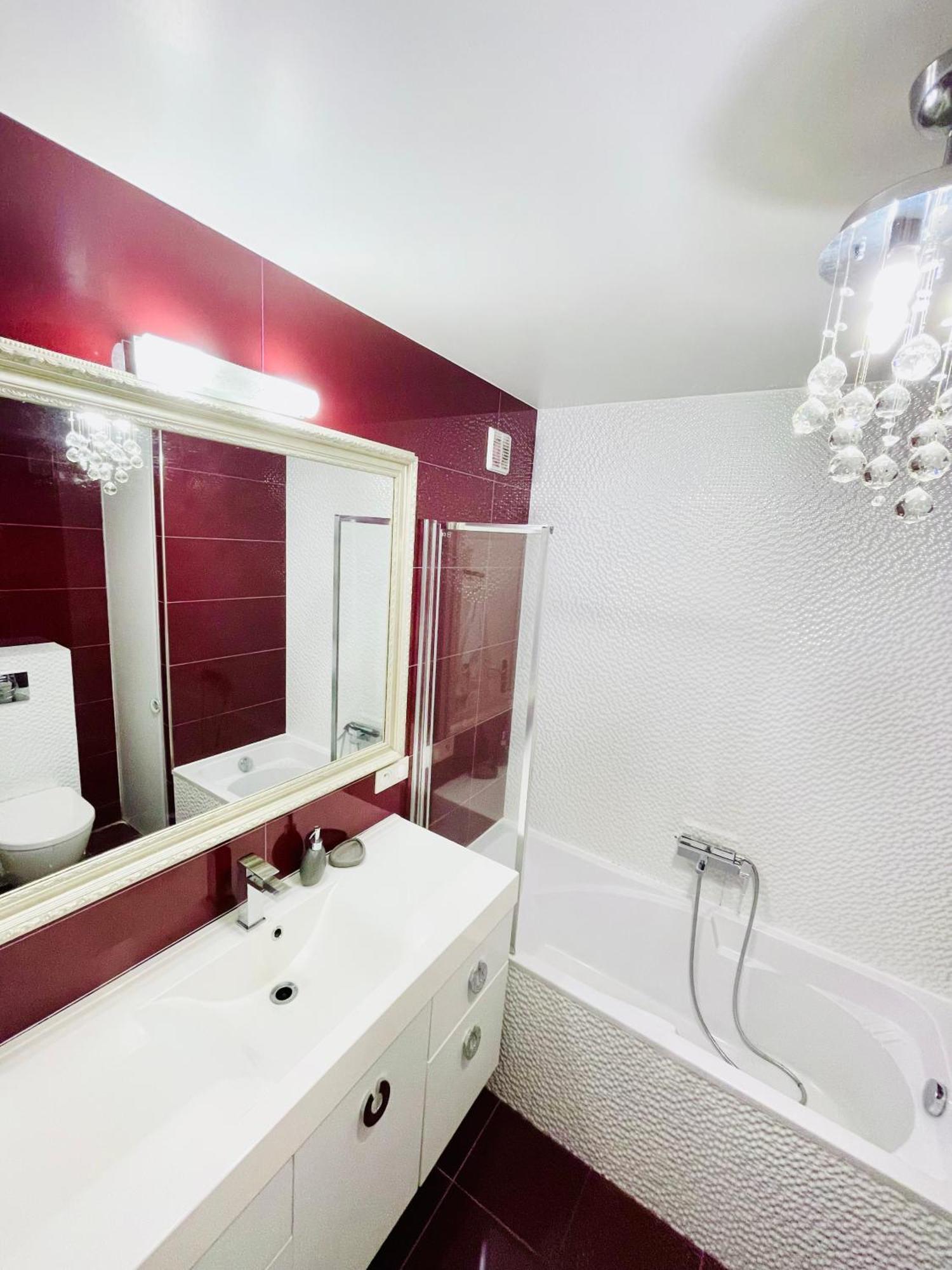Spacious In The Center Of Near The Sea Appartement *