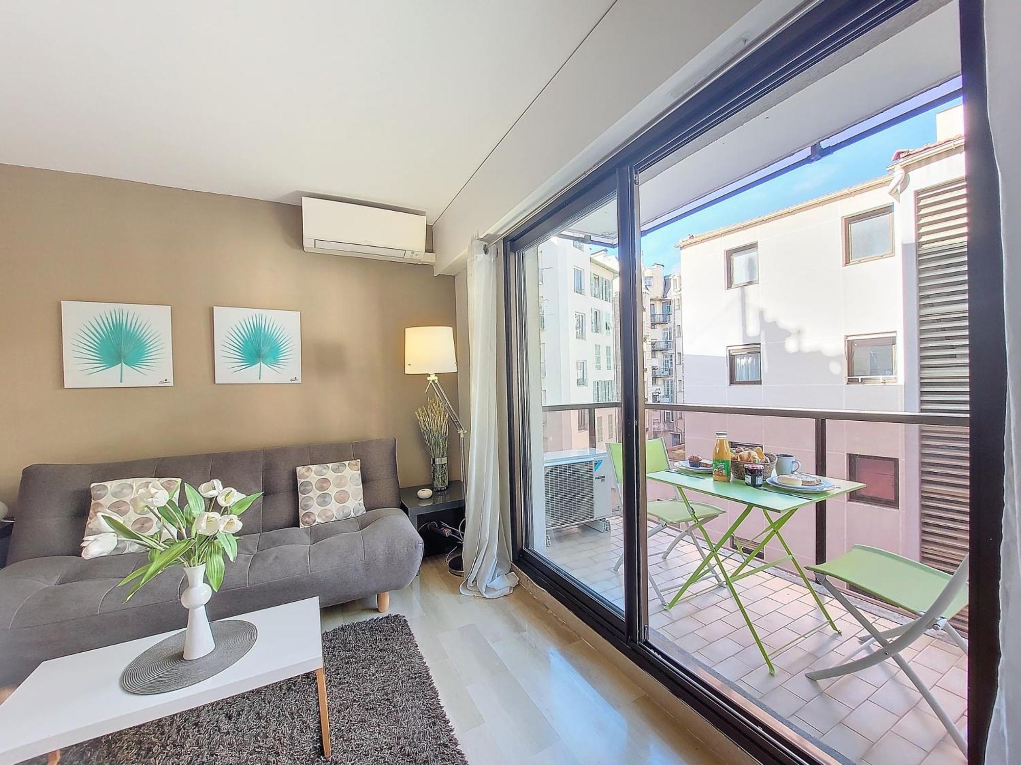 Nestor&jeeves - Rivoli Palm - Center - Very Close Sea Apartment