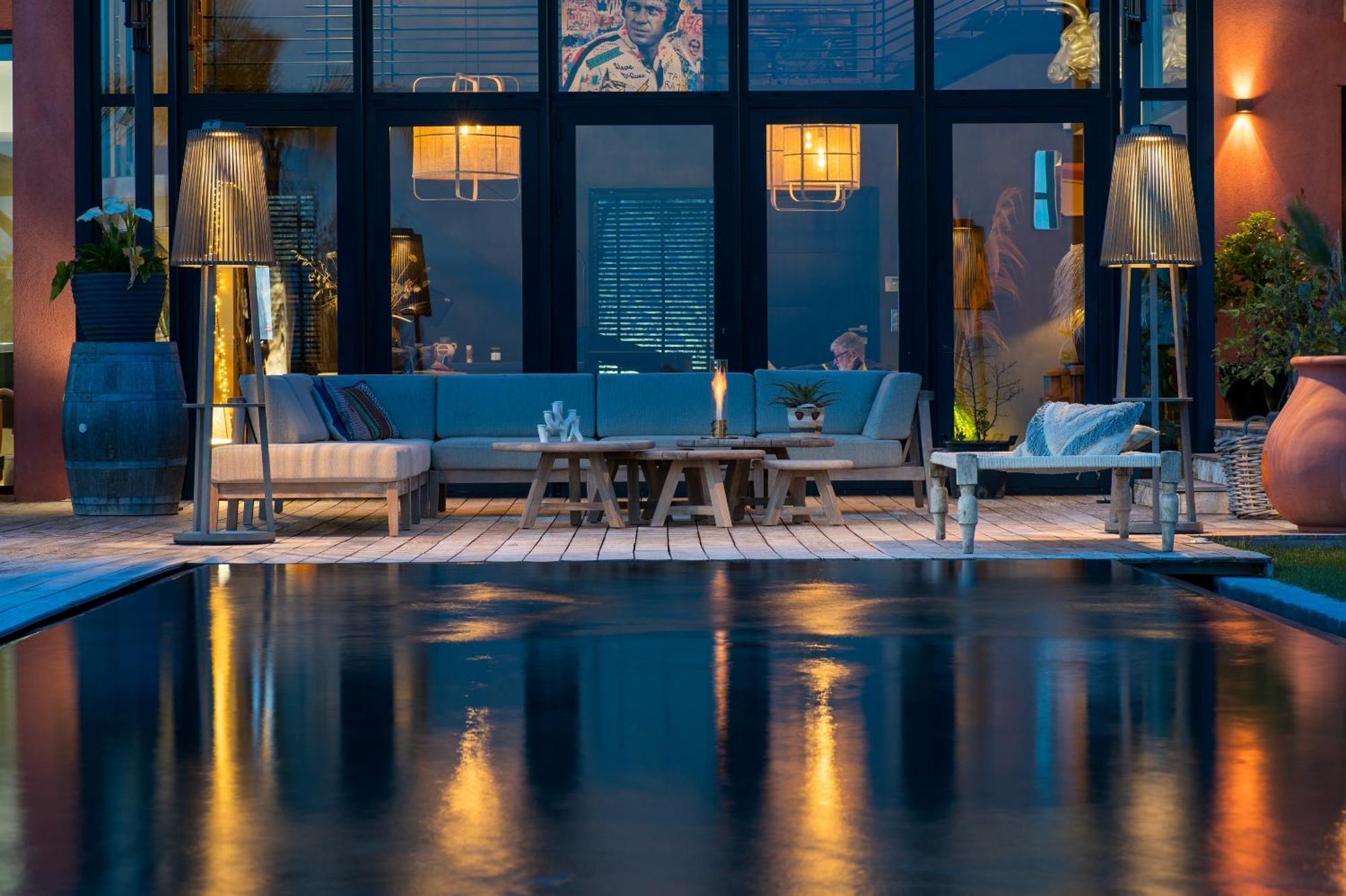 De Luxe Piscine Vue Villa Nice