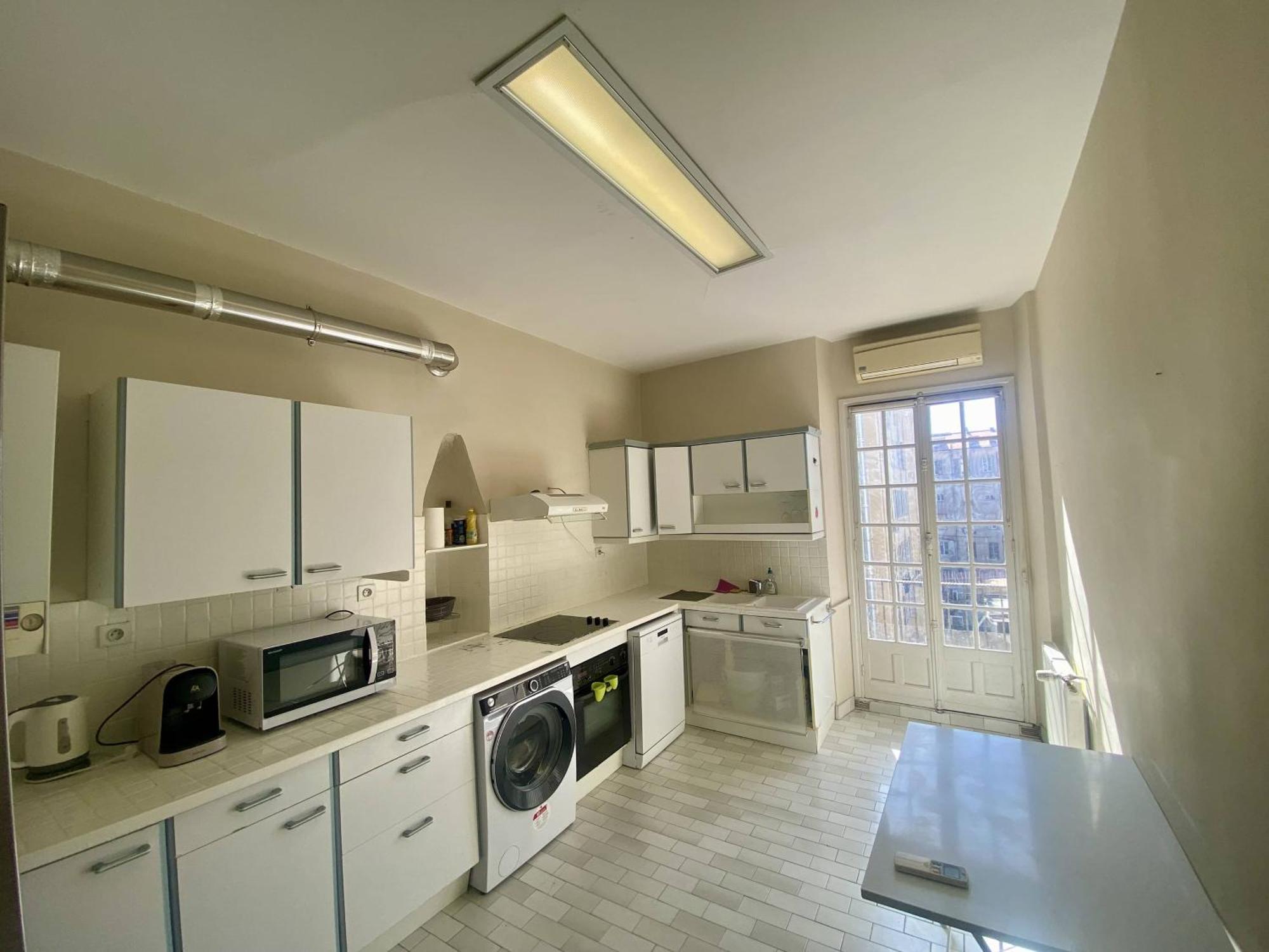 Apartment Grand F3- Centre De Nice, Wifi Ac *