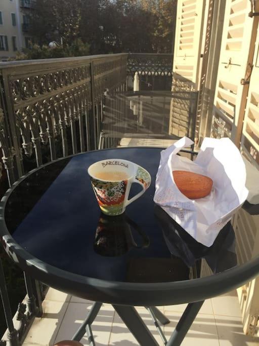 Grimaldi - Superbe T2 Proche De La Promenade Des Anglais *