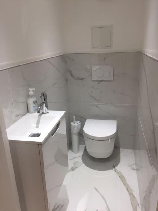 Grimaldi - Superbe T2 Proche De La Promenade Des Anglais Apartment *