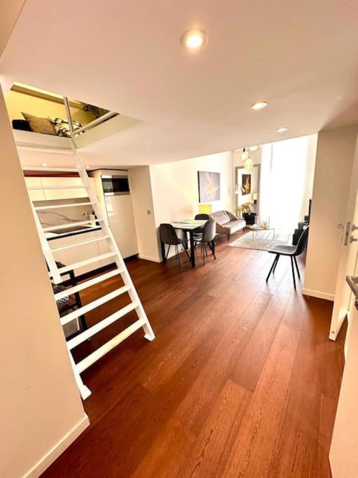 Grimaldi - Superbe T2 Proche De La Promenade Des Anglais * Nice