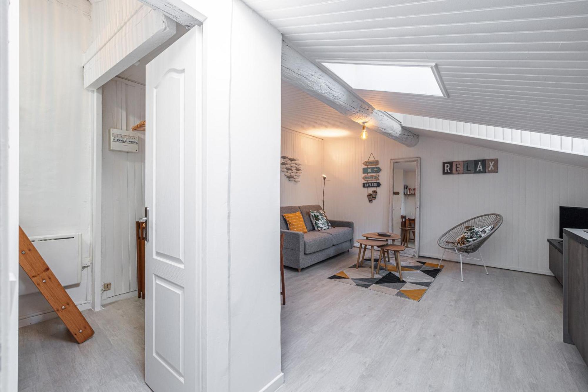 Quiet 1 Bdr At Port Apartment *