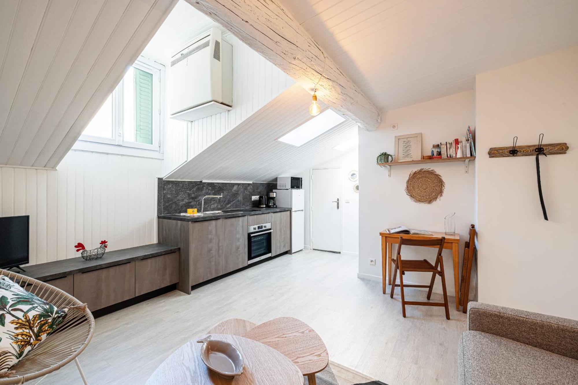 Quiet 1 Bdr At Port Apartment *