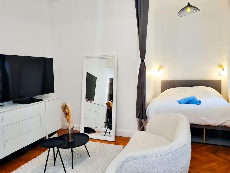 Studio Moderne Centre Apartment
