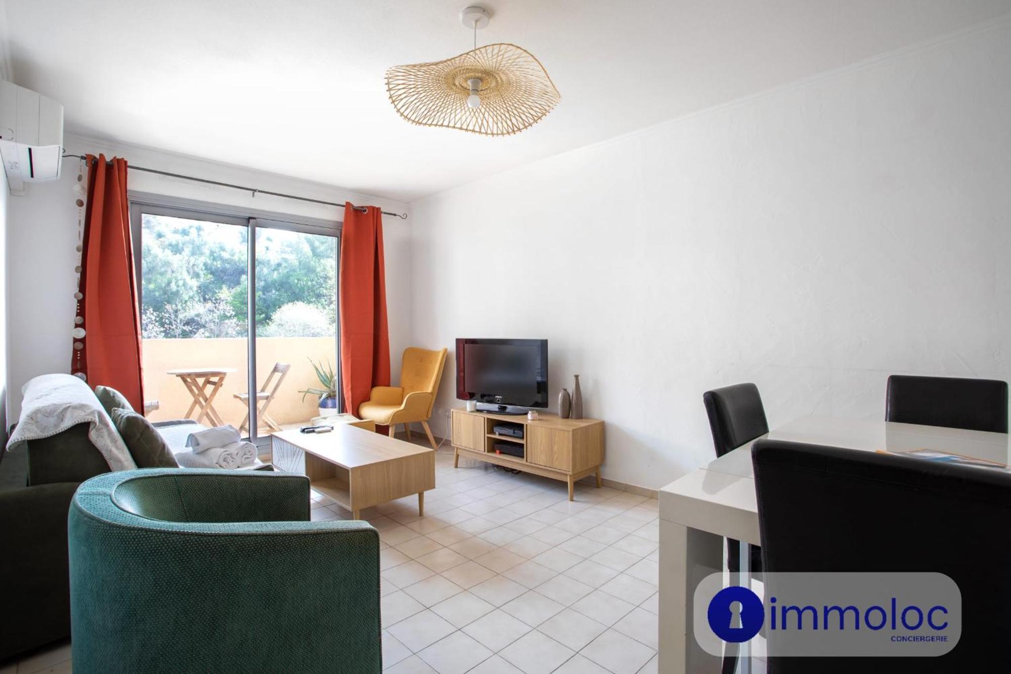 Apartment T2 With Terrace Sea View *