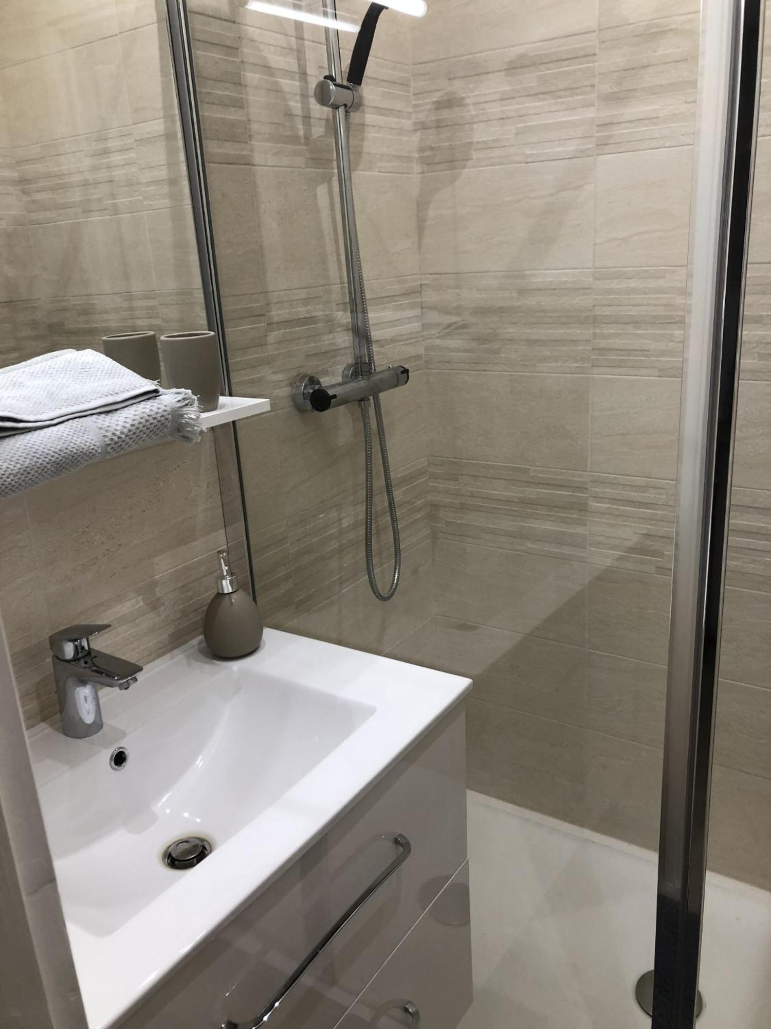 Apartment Californie - Superbe Proche Mer, Aeroport Et Tramway *