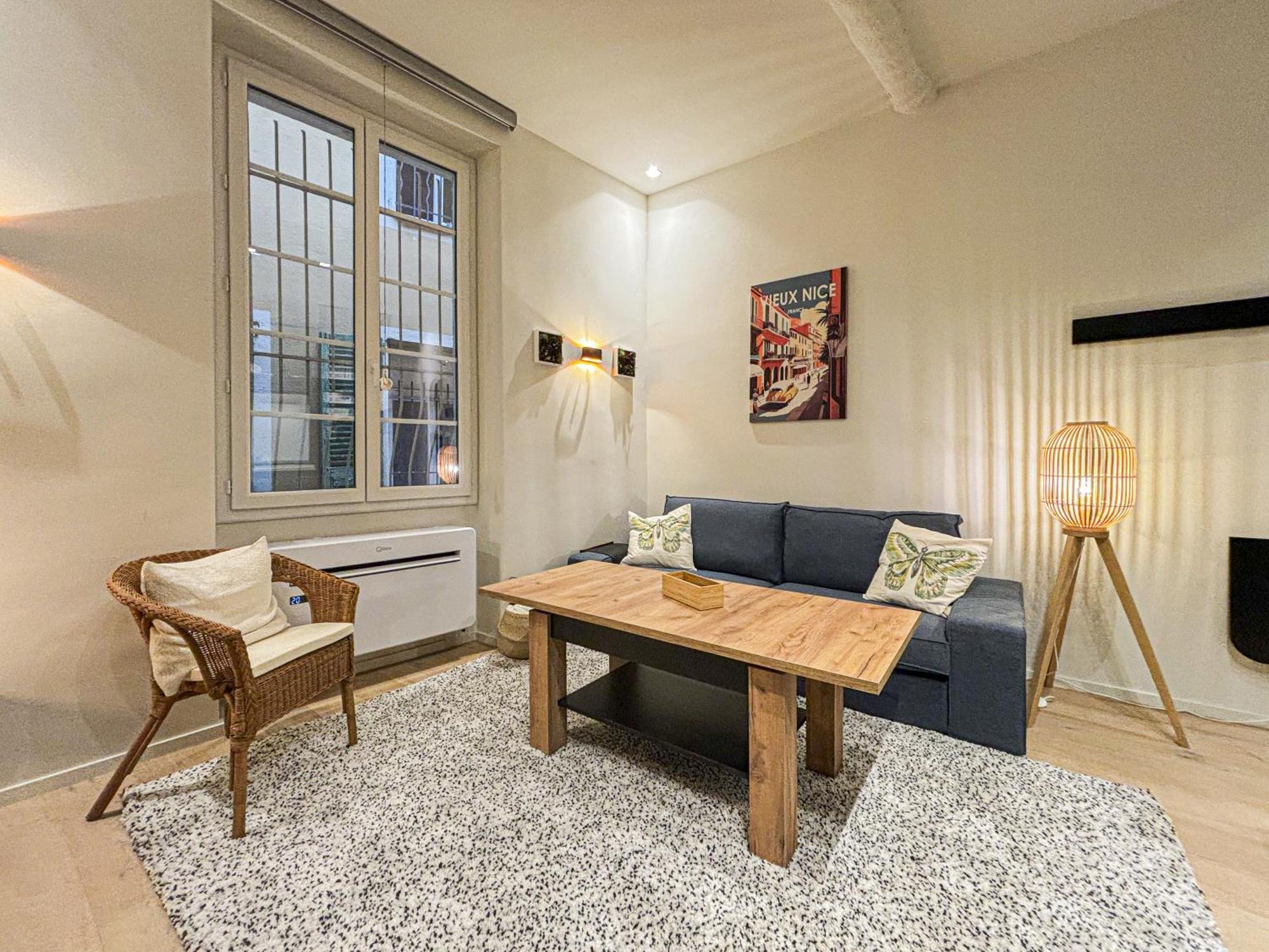 Old Town - 4 Pers, Ac Apartment *