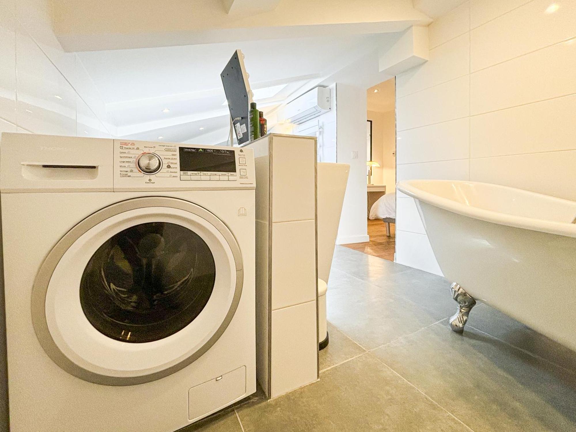 Cours Saleya - Wifi, Ac, 2pers, Apercu Mer *