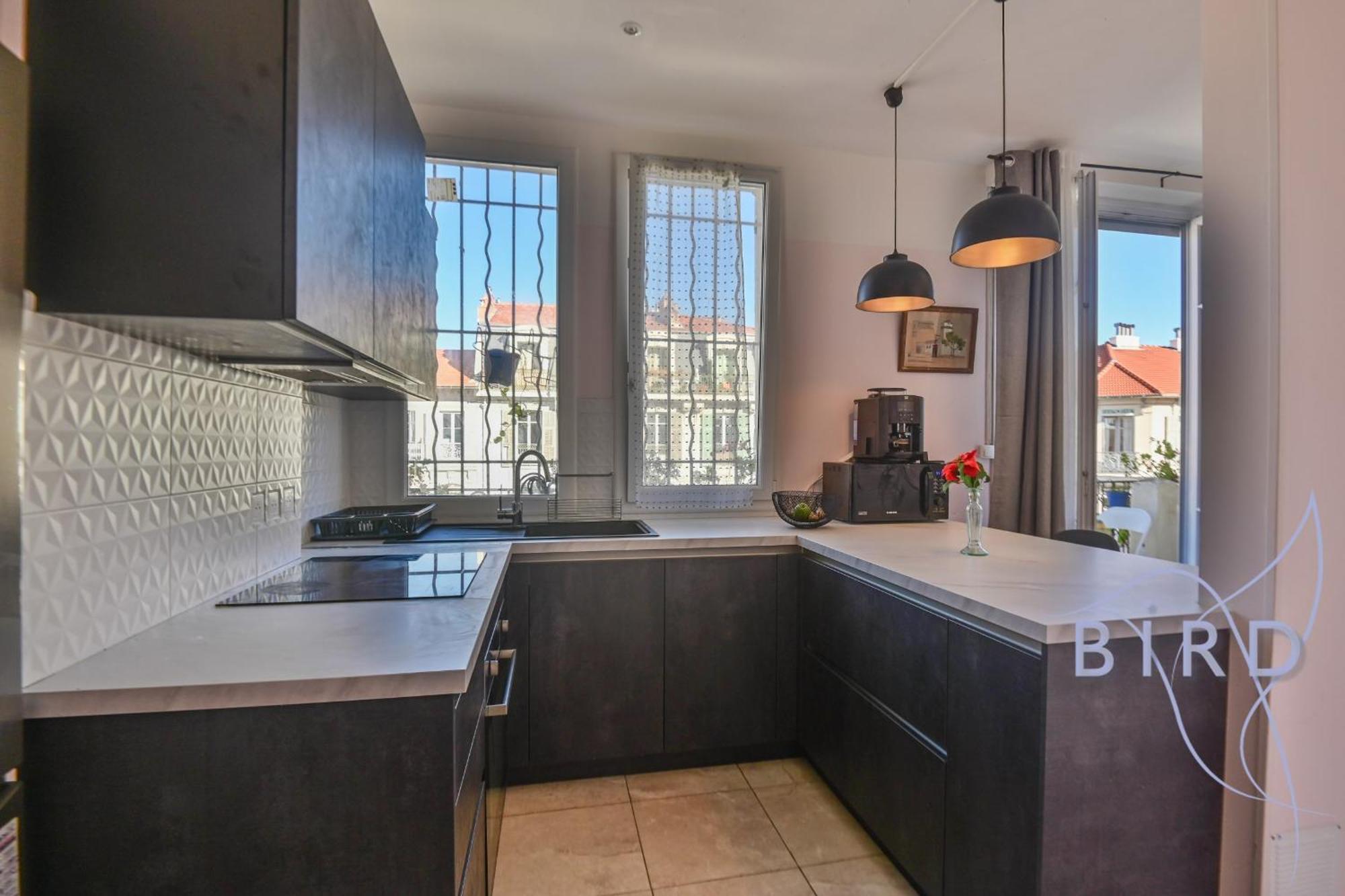 Apartment Bright In The Heart Of Nice