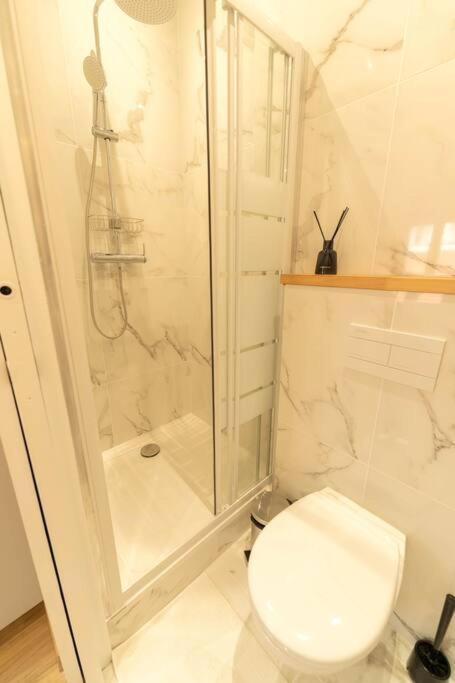 Apartment Ag5 Joli Cosy, Proche Mer, Wifi