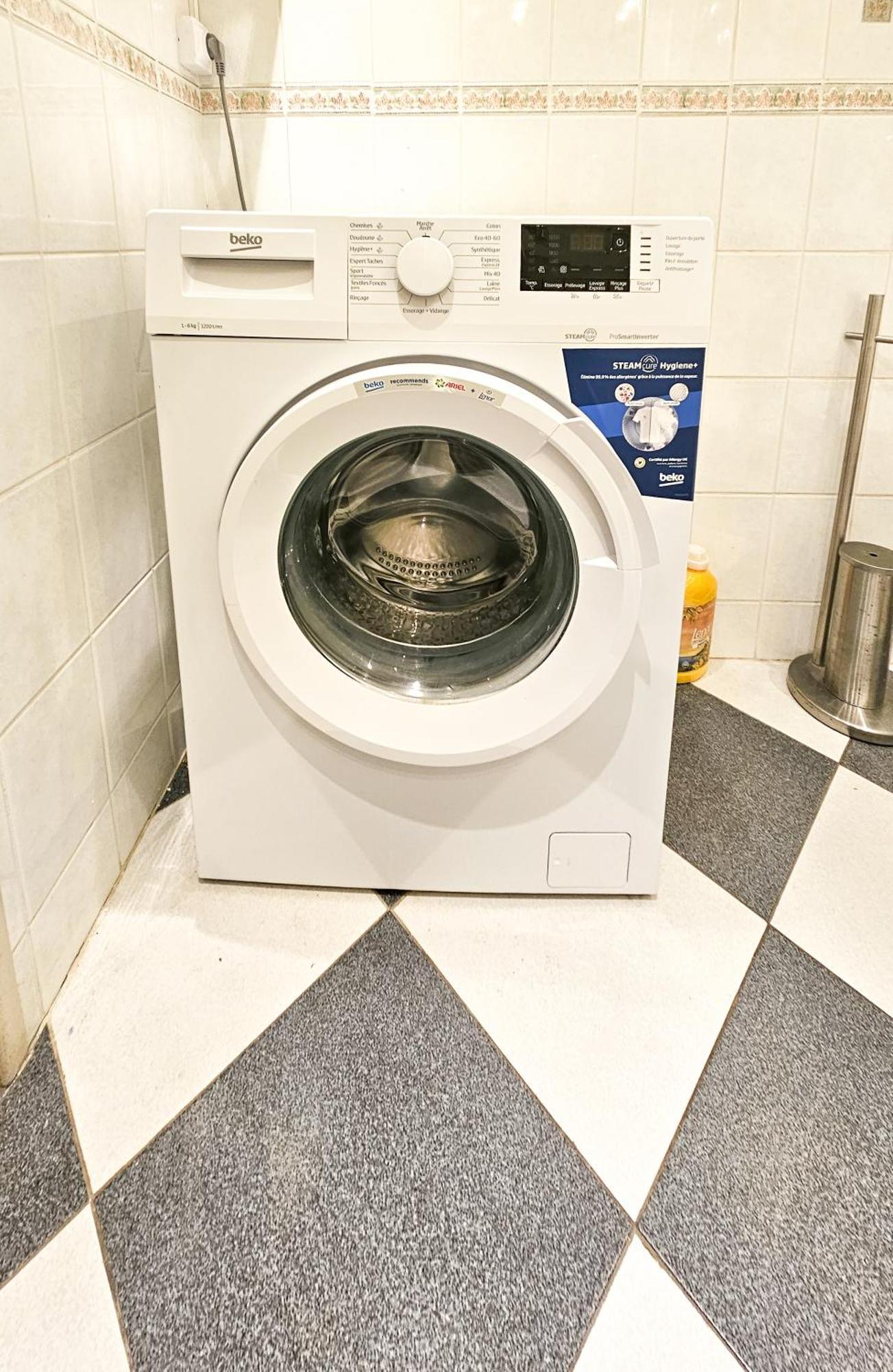 Alba Budget 2 Pers Wifi Ac Apartment Nice