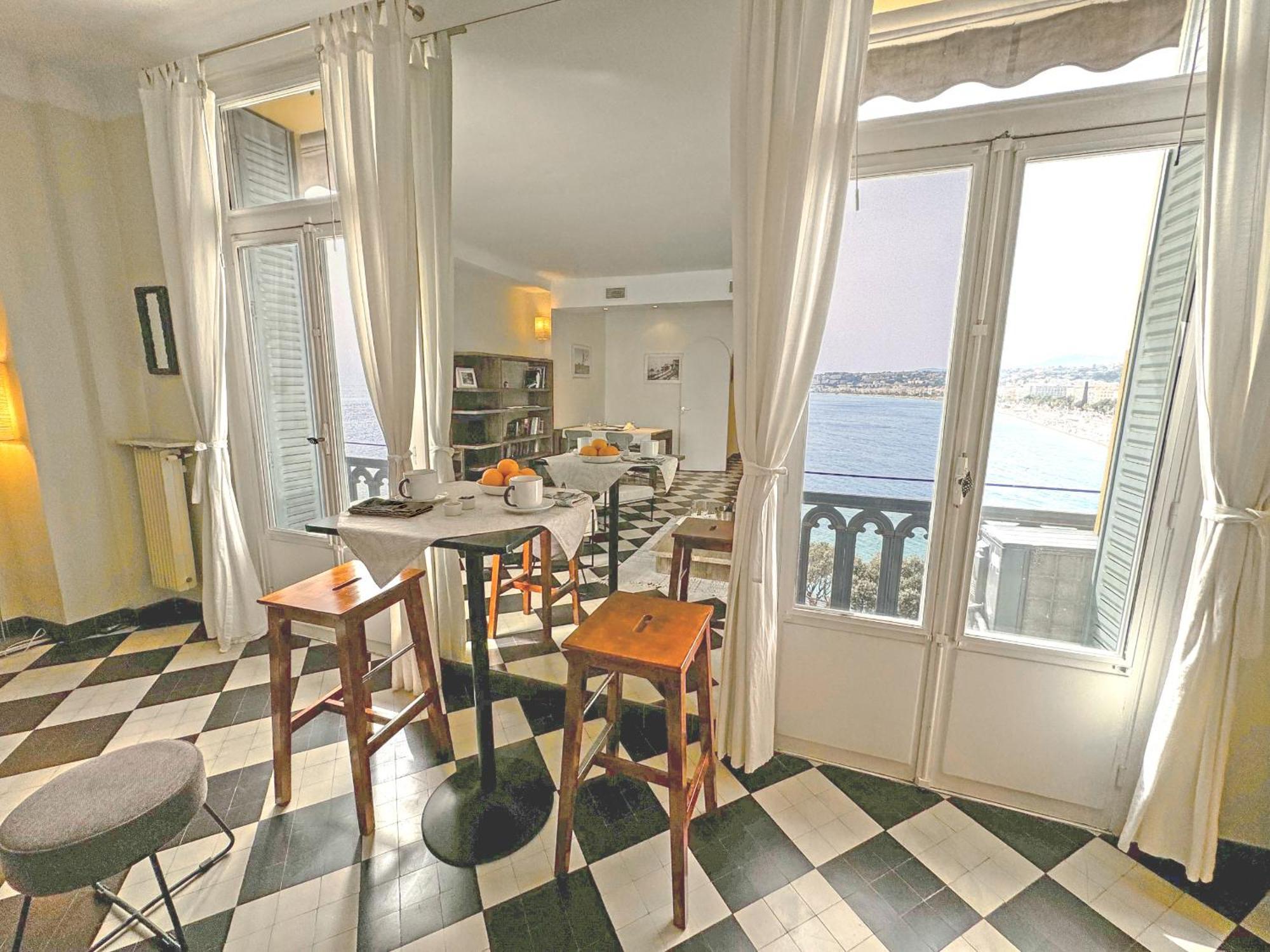 Apartment Exceptional Sea Front France