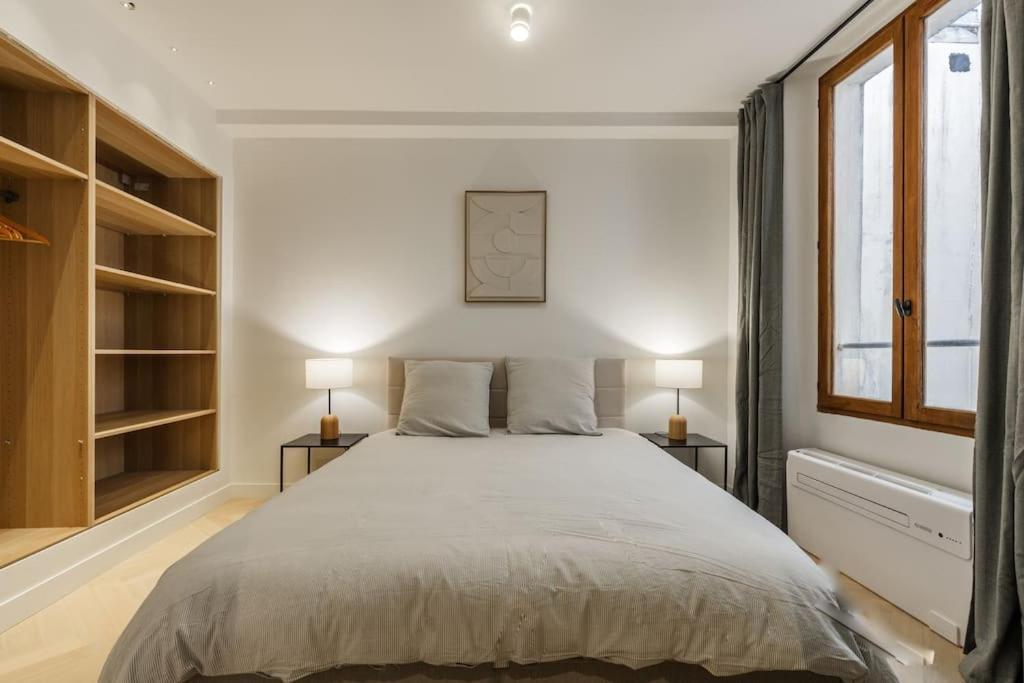 Charme Et Modernite Au Coeur Du Vieux Apartment