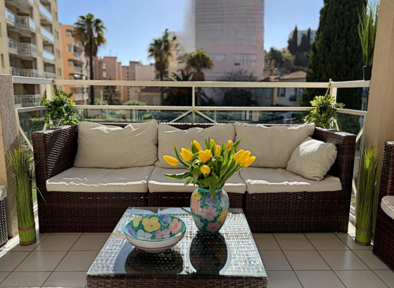Riviera Apartment
