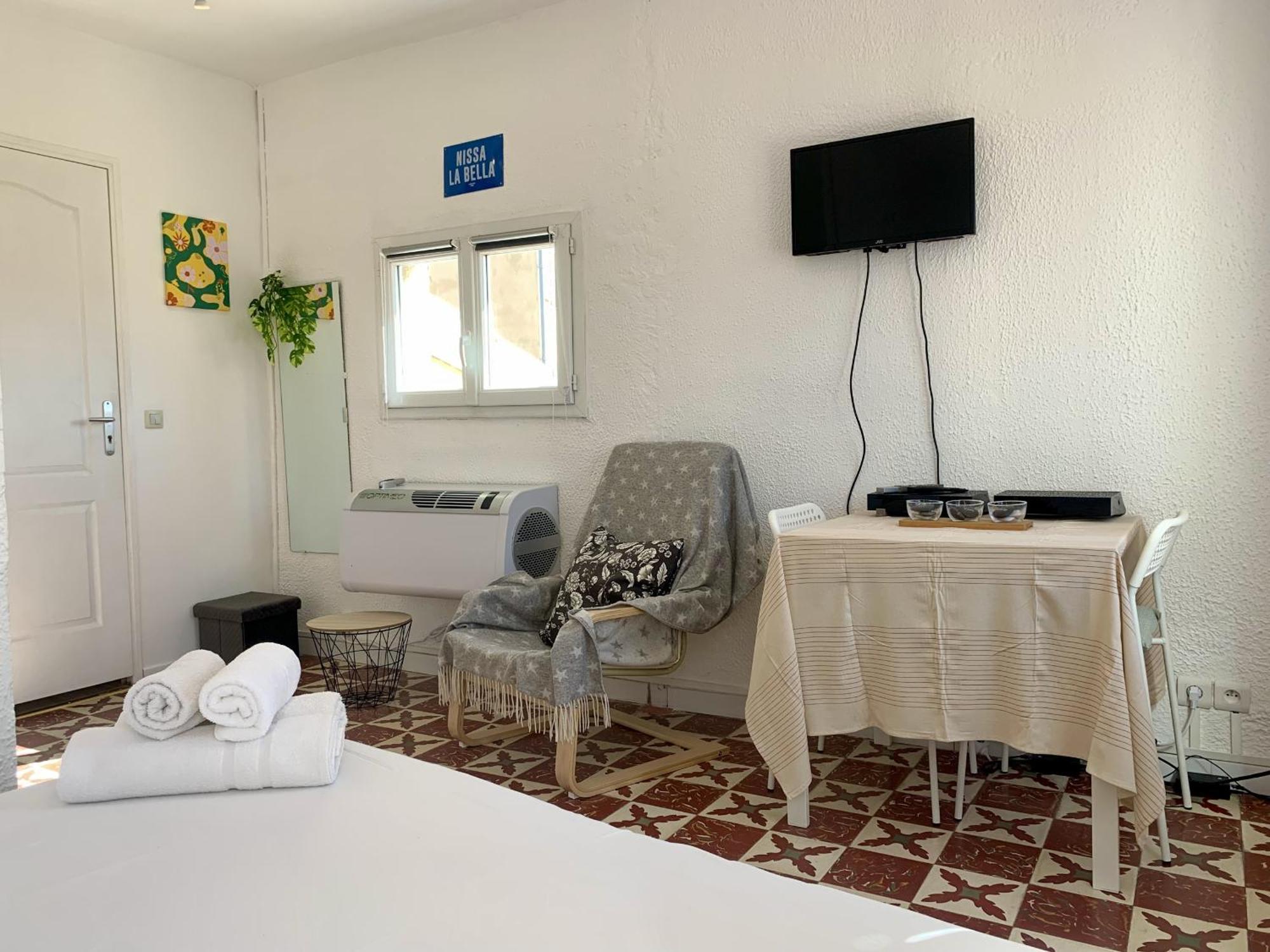 Riviera - Les Toits D Augustin - Bright With A C - Old Town * Nice