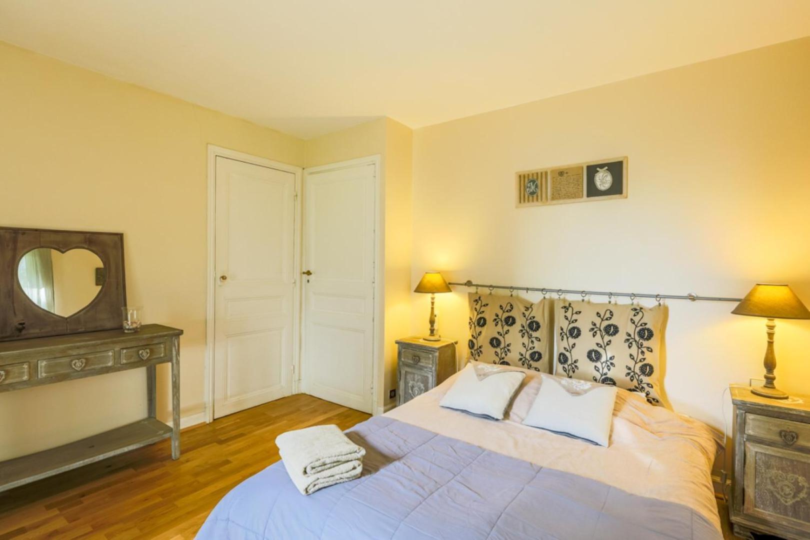 Lou Mas Soubran Vi2083 By Riviera Homes Villa Nice