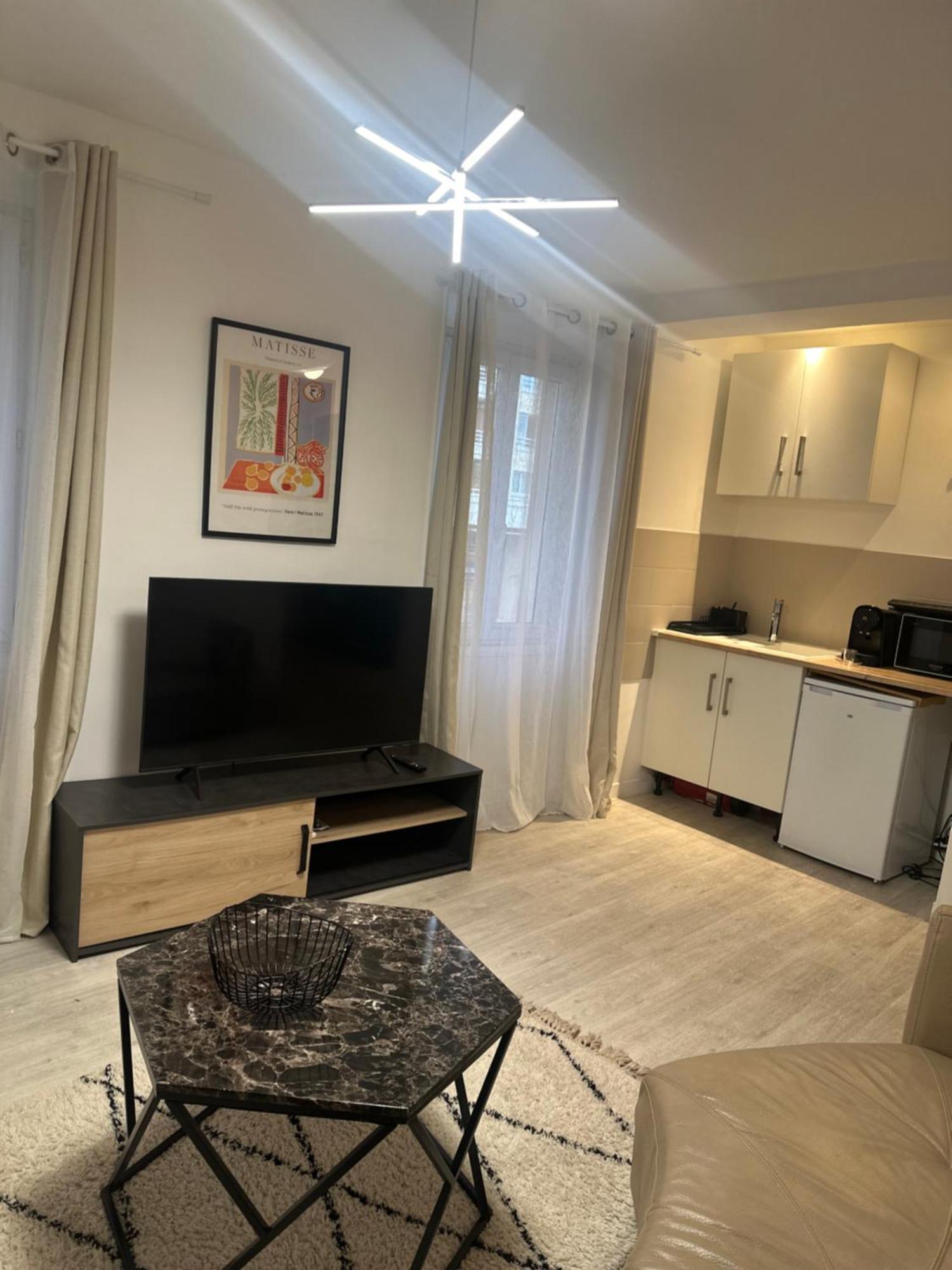 Carras Apartment Nice