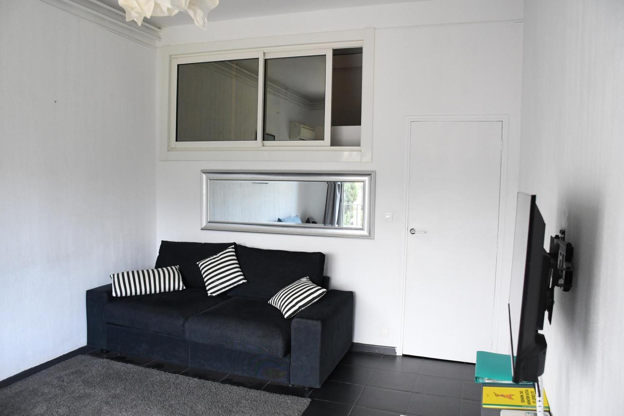 4 Couchages Superbe Proche De La Mer Vue Mer Appartement Nice