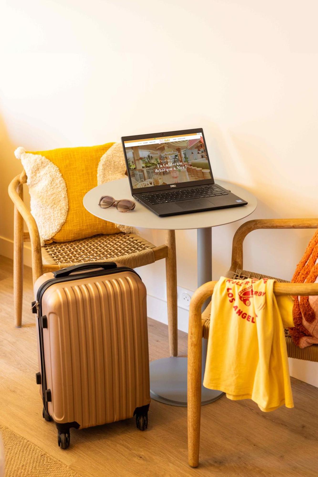 Hotel Pam Fully Renovated Nice