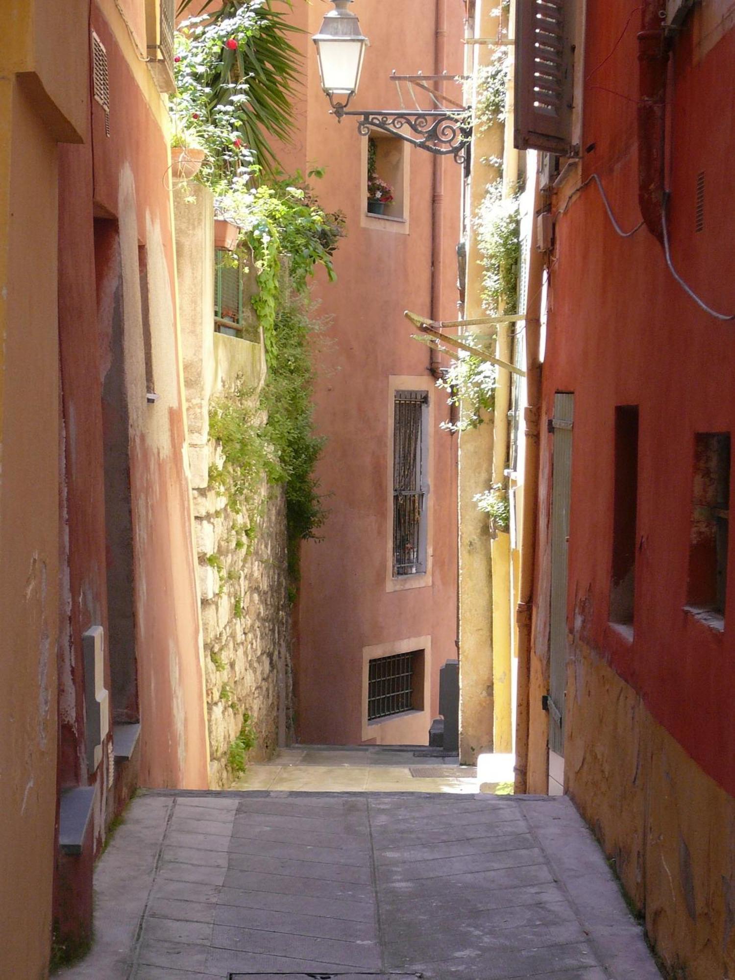 Vieux / Marche Aux Fleurs